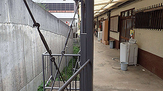 pb030148_thumb.jpg