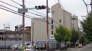 pb030179_thumb.jpg