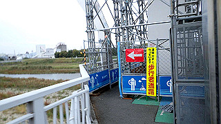 pb030225_thumb.jpg