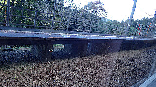 pb080036_thumb.jpg