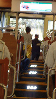 pb080048_thumb.jpg