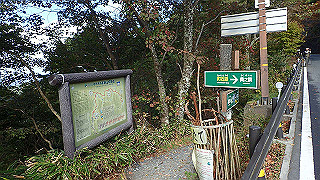 pb080062_thumb.jpg