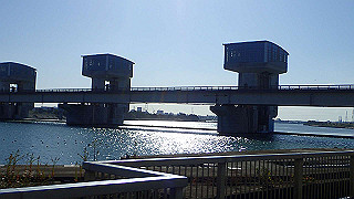 pb080174_thumb.jpg