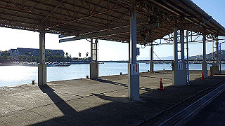 pb080210_thumb.jpg