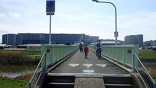 p3070077_thumb.jpg