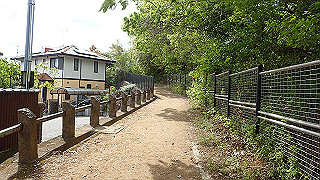 p4220287_thumb.jpg