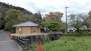 p4220316_thumb.jpg