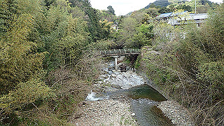 p4220342_thumb.jpg