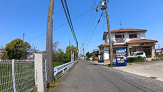 gx010410.mp4_snapshot_00.10_thumb.jpg
