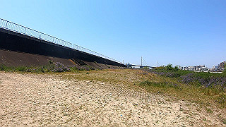 gx010420.mp4_snapshot_10.33_thumb.jpg