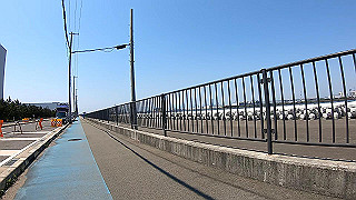 gx010426.mp4_snapshot_00.20_thumb.jpg