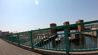gx010432.mp4_snapshot_01.15_thumb.jpg