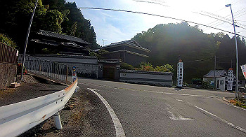 gx010471.mp4_snapshot_07.43_thumb.jpg