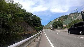 gx010513_x264.mp4_snapshot_00.05_thumb.jpg