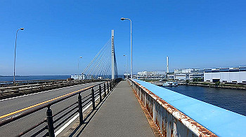 gx010699_x264.mp4_snapshot_00.00_thumb.jpg