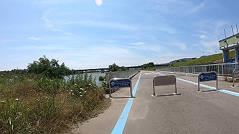 gx010752_x264.mp4_snapshot_00.29_thumb.jpg