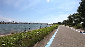 gx010755_x264.mp4_snapshot_00.04_thumb.jpg