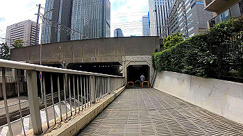 gx010823_x264.mp4_snapshot_03.18_thumb.jpg