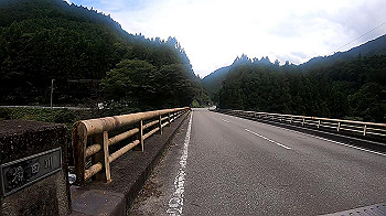 gx010913_x264.mp4_snapshot_00.28_thumb.jpg