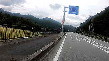 gx010915_x264.mp4_snapshot_02.09_thumb.jpg