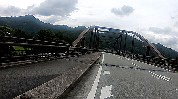 gx010915_x264.mp4_snapshot_02.49_thumb.jpg
