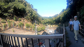 gx010962.mp4_snapshot_01.50_thumb.jpg