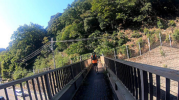 gx010962.mp4_snapshot_01.53_thumb.jpg
