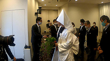 gx010985.mp4_snapshot_00.00_thumb.jpg