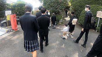 gx010995.mp4_snapshot_00.00_thumb.jpg
