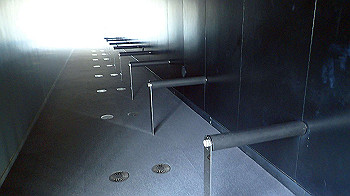 pa050189_thumb.jpg