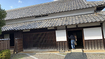 20201108_044246969_ios_thumb.jpg