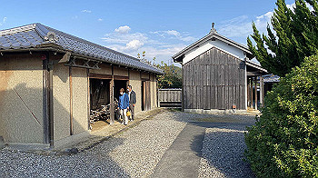 20201108_050006886_ios_thumb.jpg