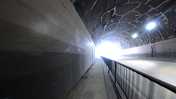 gh011202.mp4_snapshot_00.46_thumb.jpg