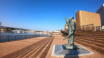 gh011222.mp4_snapshot_00.08_thumb.jpg