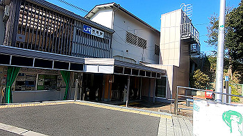 gx011209.mp4_snapshot_00.00_thumb.jpg
