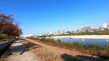 gx011209.mp4_snapshot_03.33_thumb.jpg