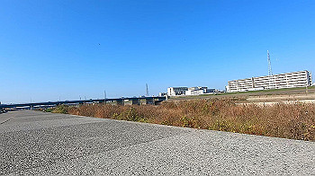 gx011209.mp4_snapshot_06.00_thumb.jpg