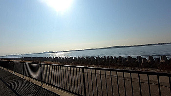 gx011214.mp4_snapshot_00.33_thumb.jpg