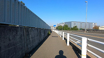 gx011217.mp4_snapshot_01.37_thumb.jpg