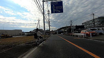 gx011337.mp4_snapshot_02.41_thumb.jpg