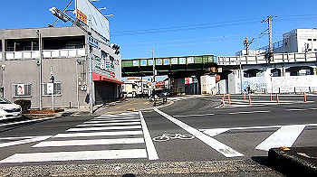 gx011398.mp4_snapshot_01.02_thumb.jpg