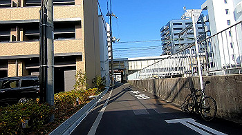 gx011403.mp4_snapshot_00.51_thumb.jpg