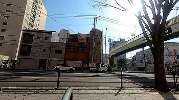 gx011403.mp4_snapshot_13.31_thumb.jpg