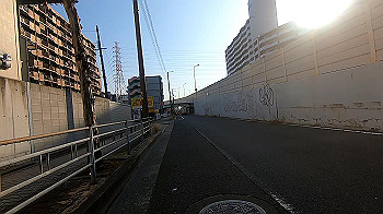 gx011428.mp4_snapshot_01.26_thumb.jpg