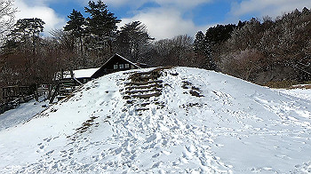 gx011587.mp4_snapshot_01.46_thumb.jpg