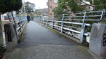 p2190286_thumb.jpg