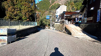 gx011605_x264.mp4_snapshot_13.10_thumb.jpg