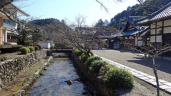 p3030016_thumb.jpg