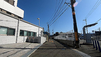 gx011621.mp4_snapshot_02.00_thumb.jpg