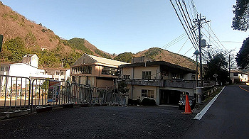 gx011631.mp4_snapshot_04.36_thumb.jpg